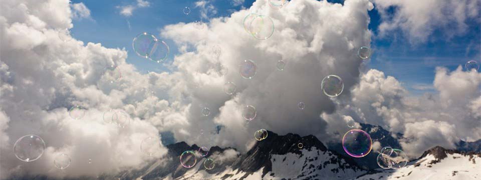 Soap bubbles and mountains: javascript image slider tutorial